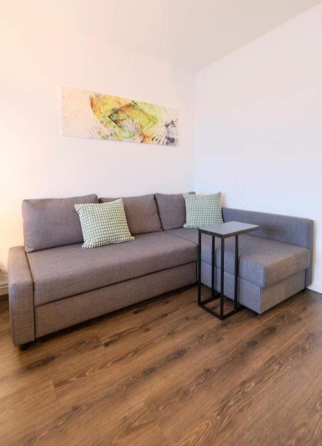 Charmantes Studio In Messe-Naehe Mit Parkplatz Hannover Bagian luar foto